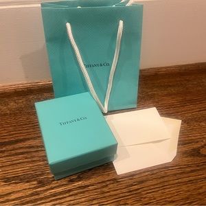 Tiffany box, bag and note card